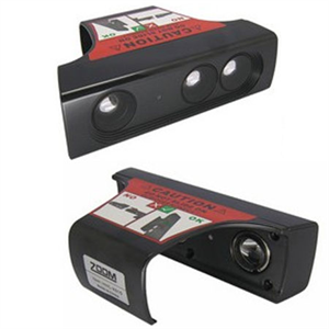 Agrandir l'image de FirstSing FS17115 Not by Nyko for Xbox 360 Kinect Zoom Lens Kit Image de FirstSing FS17115 Not by Nyko for Xbox 360 Kinect Zoom Lens Kit