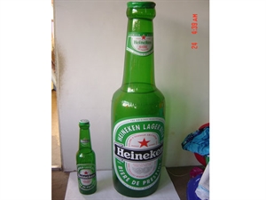 Picture of Inflatable Wine Bottle