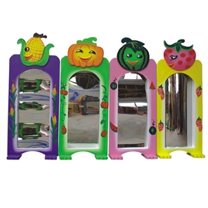 Picture of distorting mirror