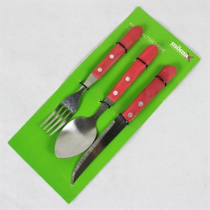 dinnerware set の画像